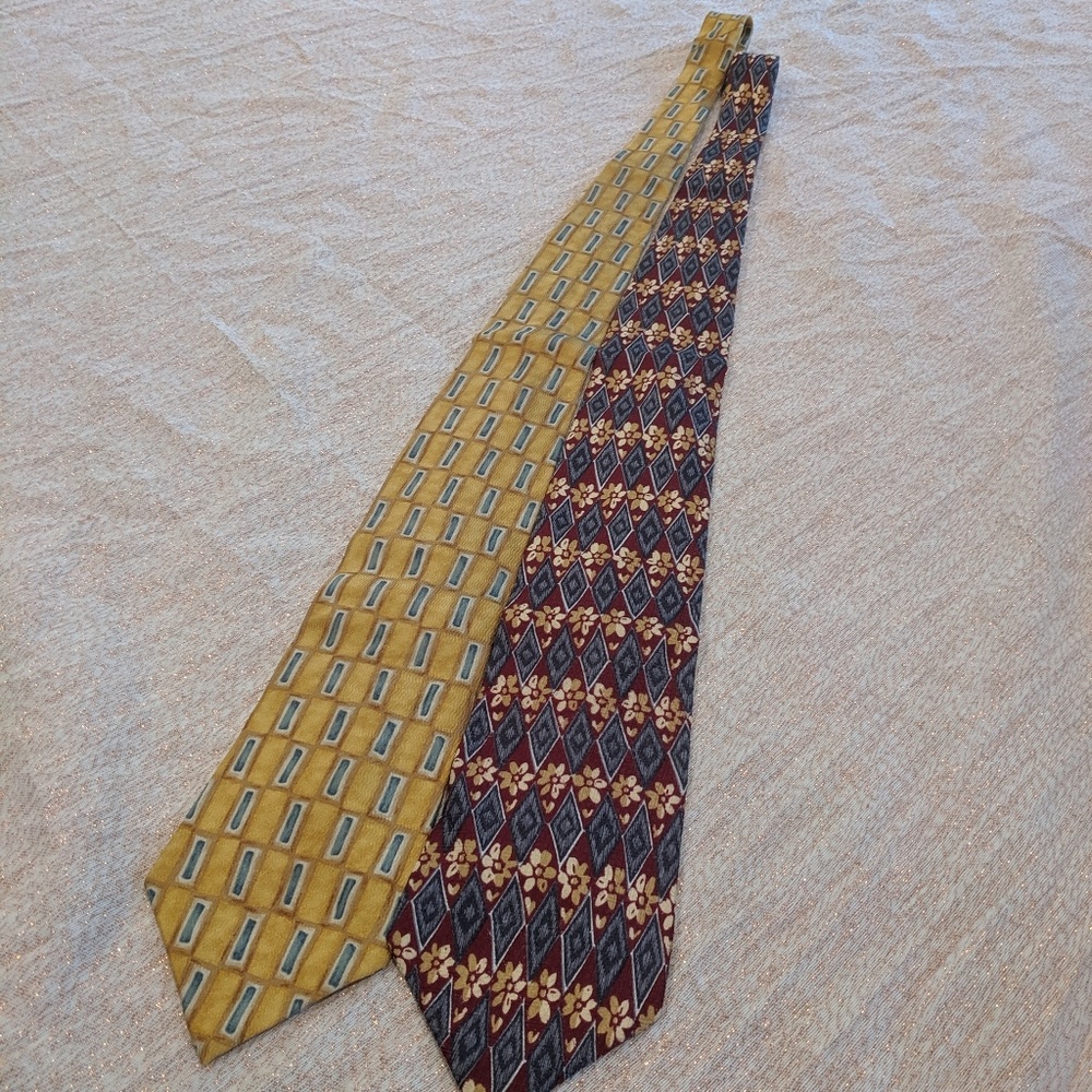 2 vintage 100% silk ties Perry Ellis Portfolio